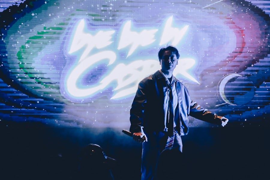 THE ICON · b066